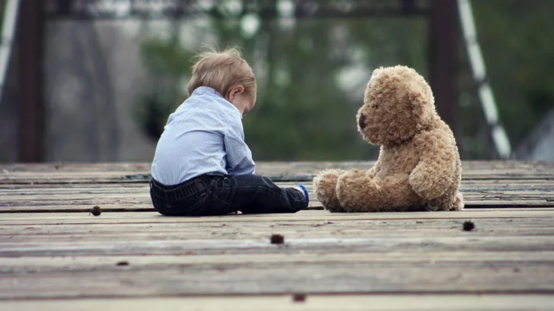 Metoda Montessori w domu: jak zacząć i czego unikać na starcie